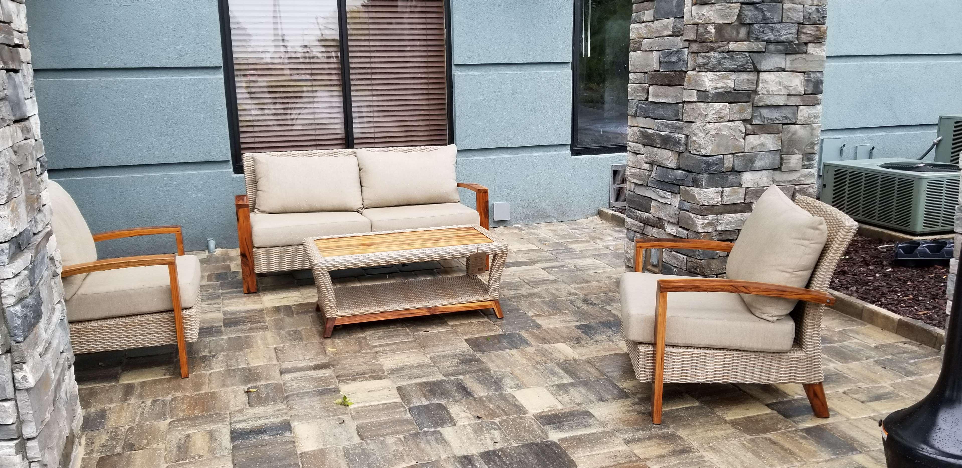 Best Western Plus New Caney Inn & Suites Exteriör bild