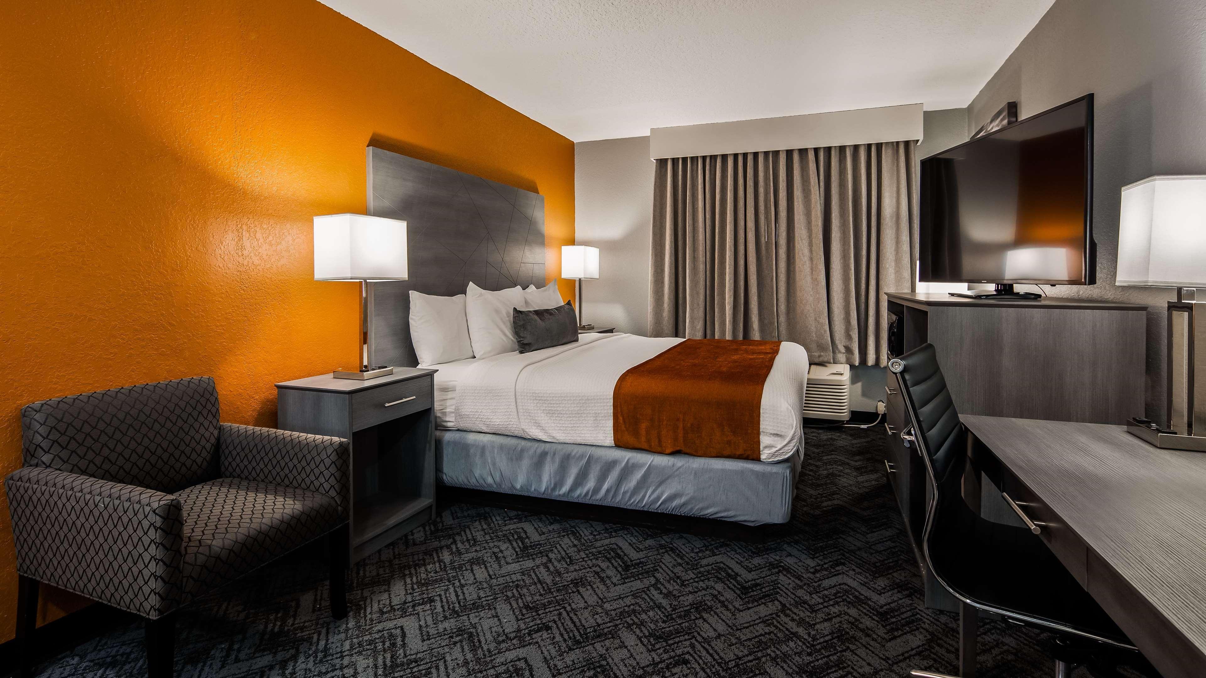 Best Western Plus New Caney Inn & Suites Exteriör bild