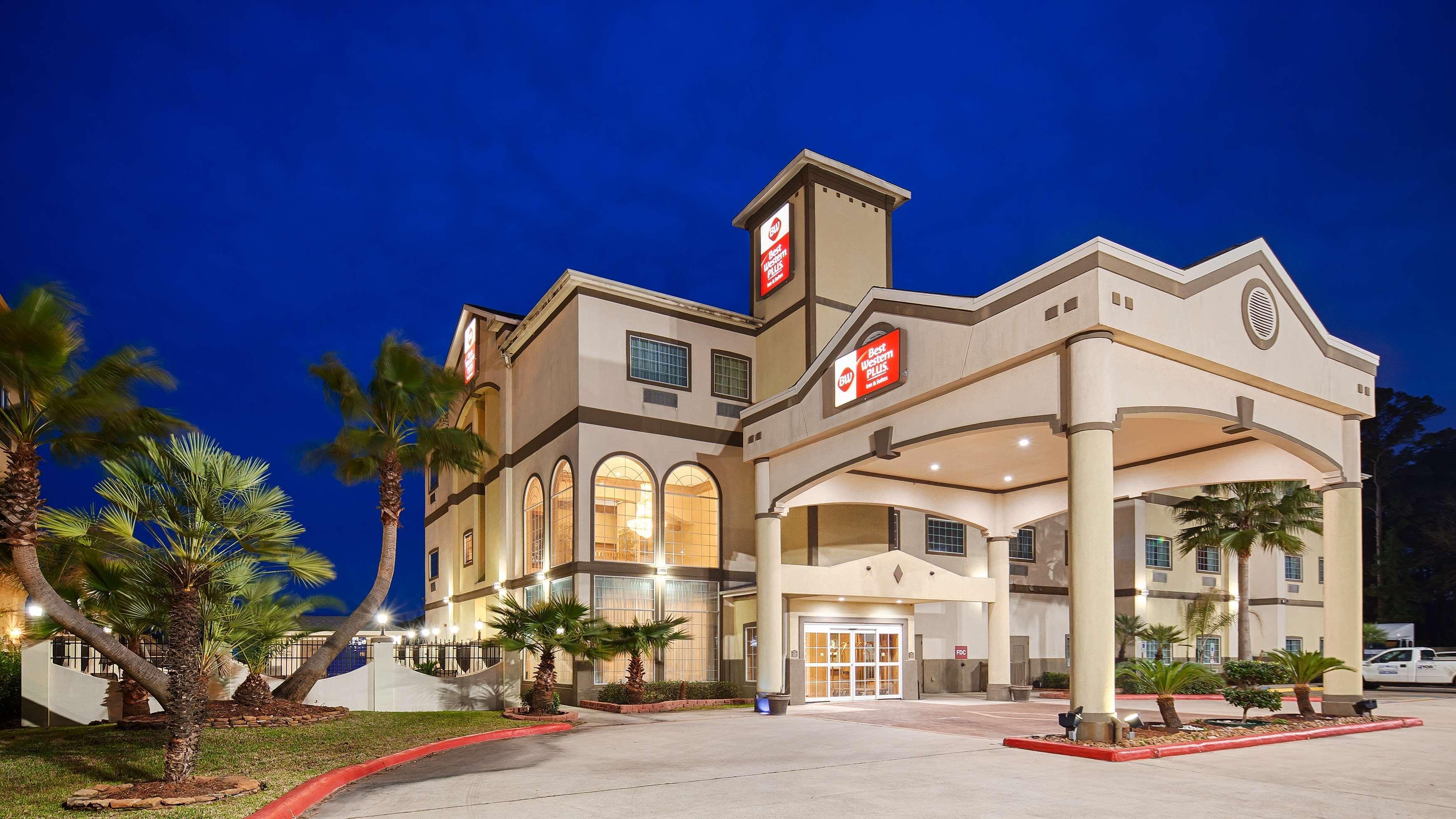 Best Western Plus New Caney Inn & Suites Exteriör bild