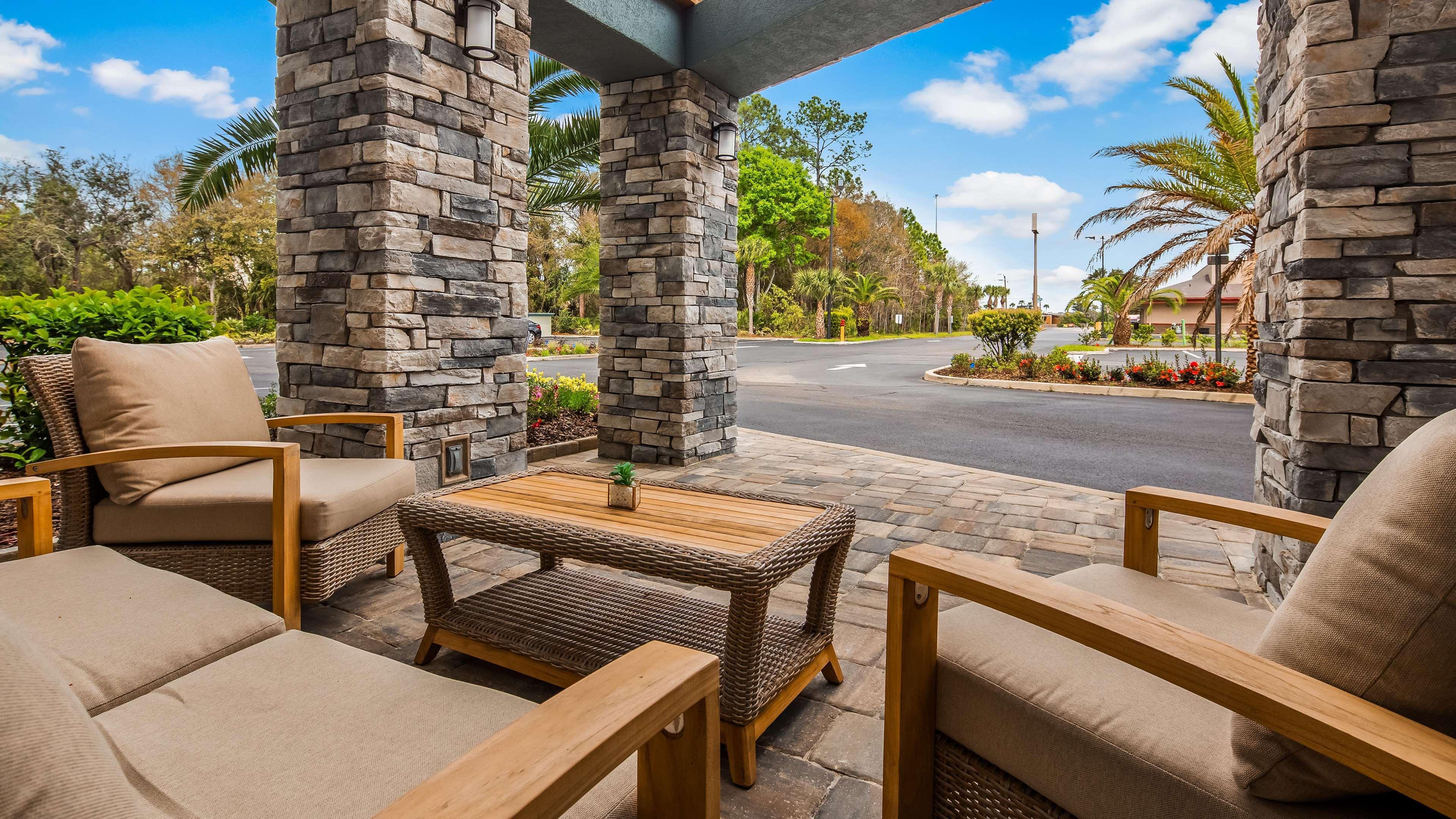 Best Western Plus New Caney Inn & Suites Exteriör bild