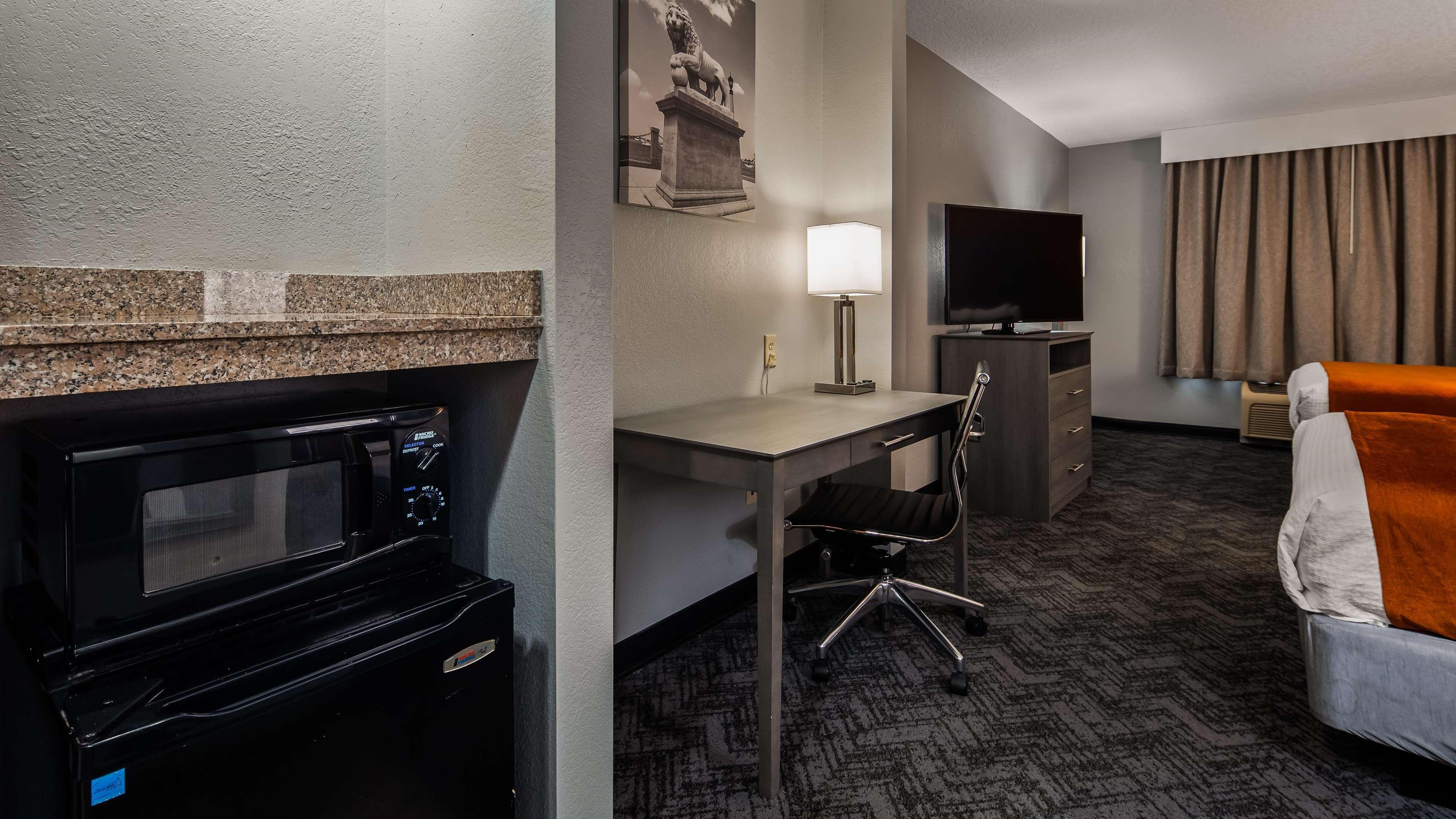 Best Western Plus New Caney Inn & Suites Exteriör bild